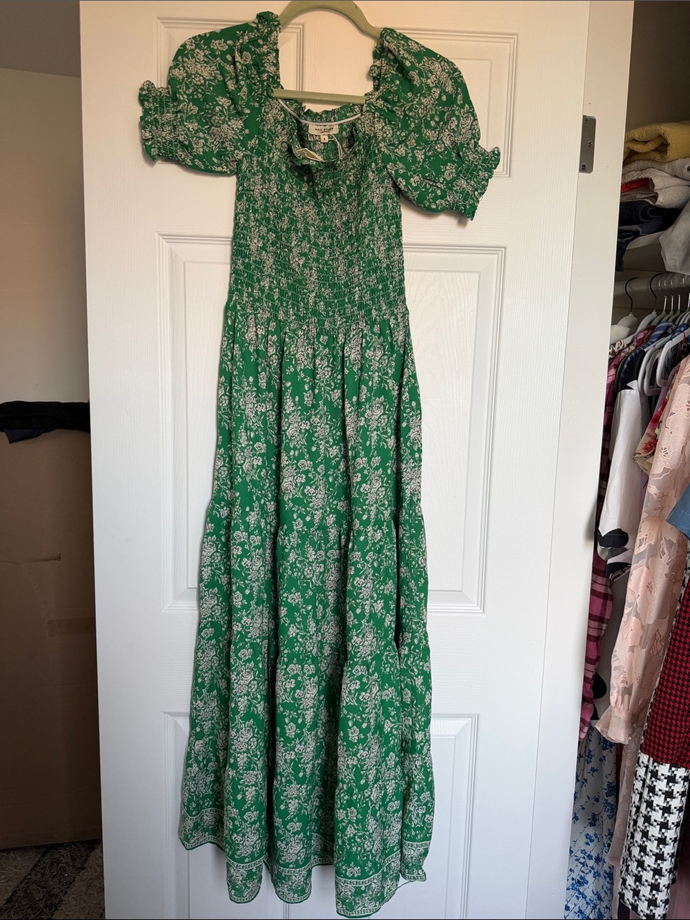 NWT Max Studio Green Floral Maxi Dress with Puff Sleeves